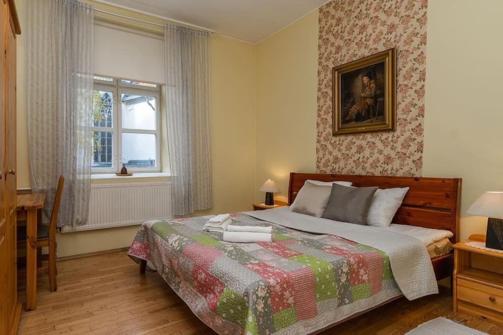 Pueha Vaimu Kuelaliskorter Tallinn Exteriör bild